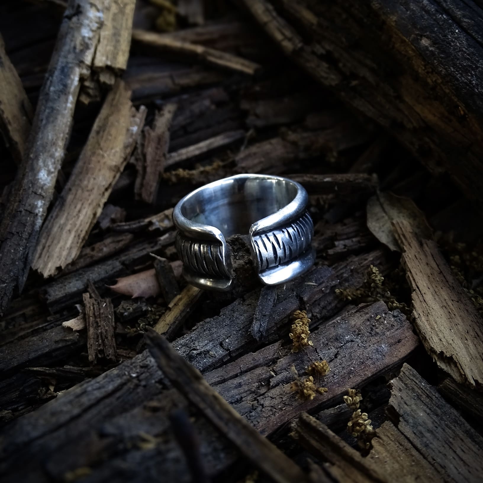 Bague TUI- Taille 56/58 Ajustable